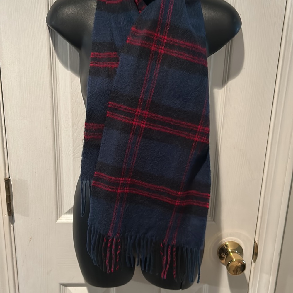 Vintage Bill Blass Cashluxe Scarf
